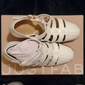 Pumps, Hazel, Bright White 3.25"Measurements will vary slightlyCaged fr